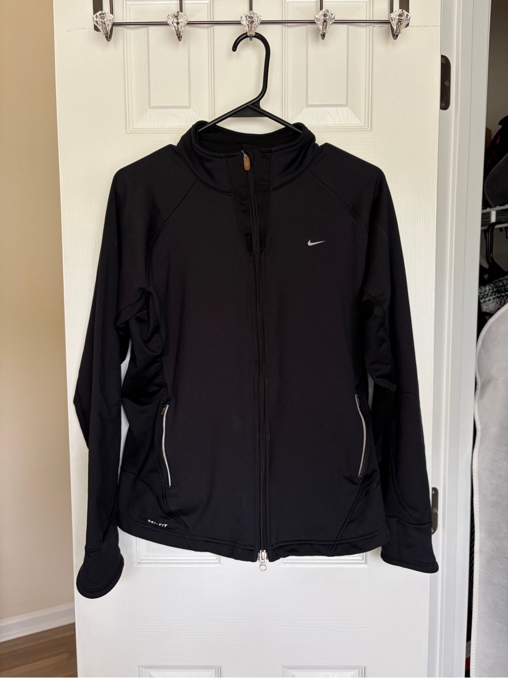 Nike Dri-FIT full-zip track jacket black large